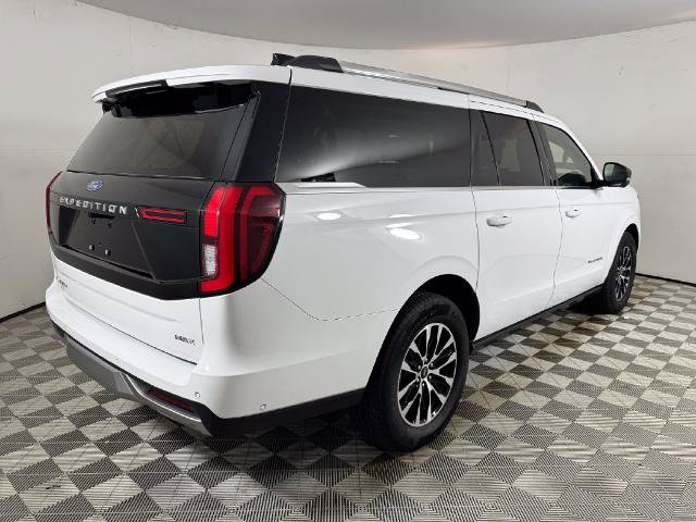Certified 2025 Ford Expedition Max Platinum AWD/4WD image 3