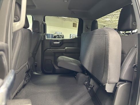 Used 2024 Chevrolet Silverado 1500 Custom w/ LPO, Dark Essentials Package image 29