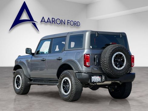 Used 2023 Ford Bronco 4-Door w/ Sasquatch Package AWD/4WD image 4
