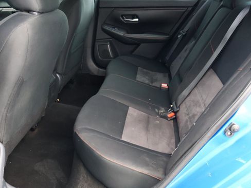 Used 2024 Nissan Sentra SR FWD image 18