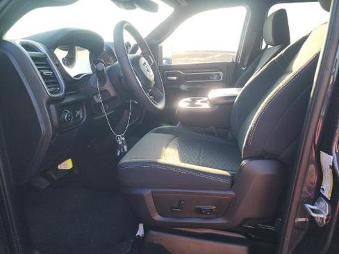 Used 2025 RAM 2500 Big Horn AWD/4WD image 3