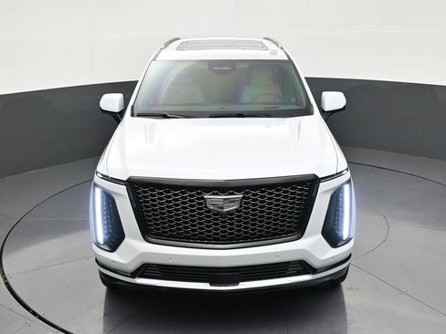 Used 2026 Cadillac Escalade Platinum Sport w/ LPO, ONYX Package AWD/4WD image 19