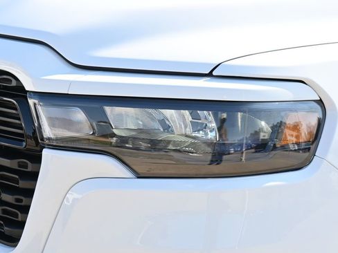 New 2026 RAM 1500 Express image 24