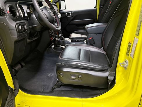 Used 2024 Jeep Wrangler Unlimited Rubicon AWD/4WD image 57