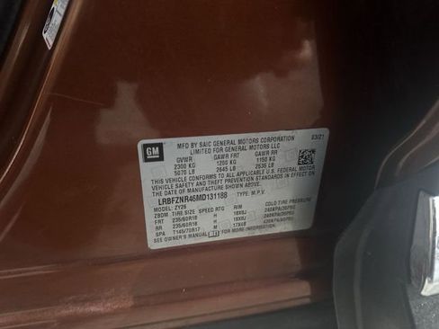 Certified 2021 Buick Envision Essence FWD image 32