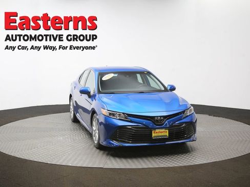 Used 2019 Toyota Camry LE image 50