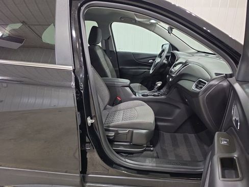 Used 2023 Chevrolet Equinox LT AWD/4WD image 28