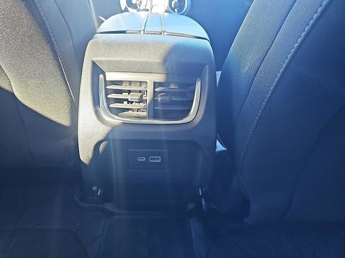 Used 2019 Chevrolet Blazer LT image 29