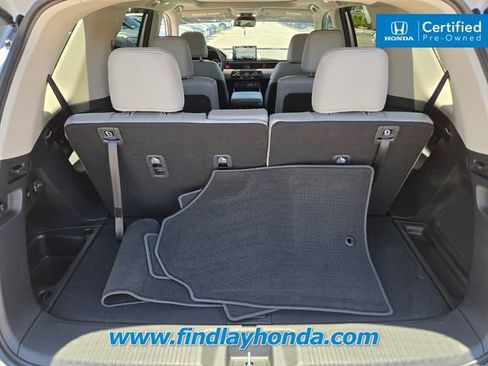 Certified 2025 Honda Pilot Touring image 18