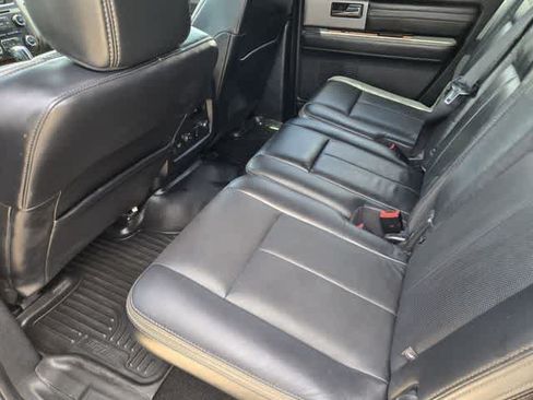 Used 2015 Ford Expedition EL Platinum RWD image 11