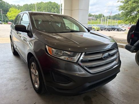Used 2015 Ford Edge SE FWD image 4