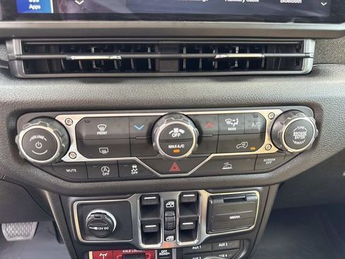 New 2026 Jeep Wrangler Unlimited Sport AWD/4WD image 26