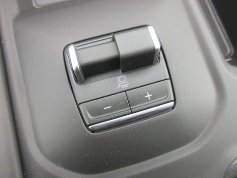 New 2026 GMC Sierra 2500 AT4X AWD/4WD image 21