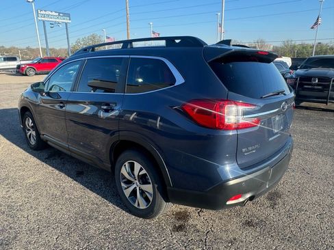 Used 2025 Subaru Ascent Premium image 5