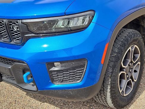 Used 2023 Jeep Grand Cherokee Trailhawk w/ Advanced Protech Group II image 9