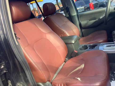 Used 2008 Nissan Pathfinder SE w/ Leather Pkg image 17