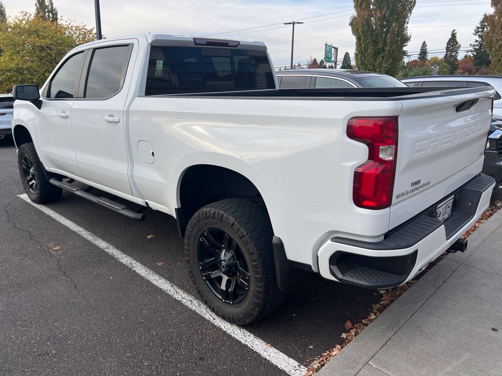 Used 2022 Chevrolet Silverado 1500 RST w/ Convenience Package II AWD/4WD image 6