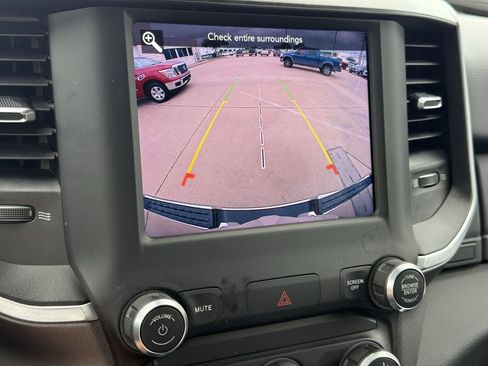 Used 2021 RAM 1500 Big Horn RWD image 19