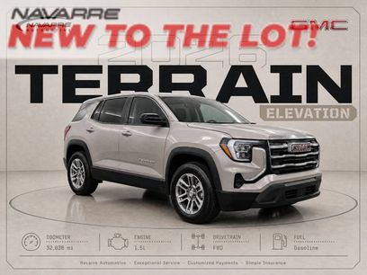 Used 2026 GMC Terrain Elevation