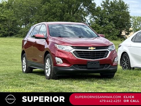 Used 2020 Chevrolet Equinox LT FWD image 1