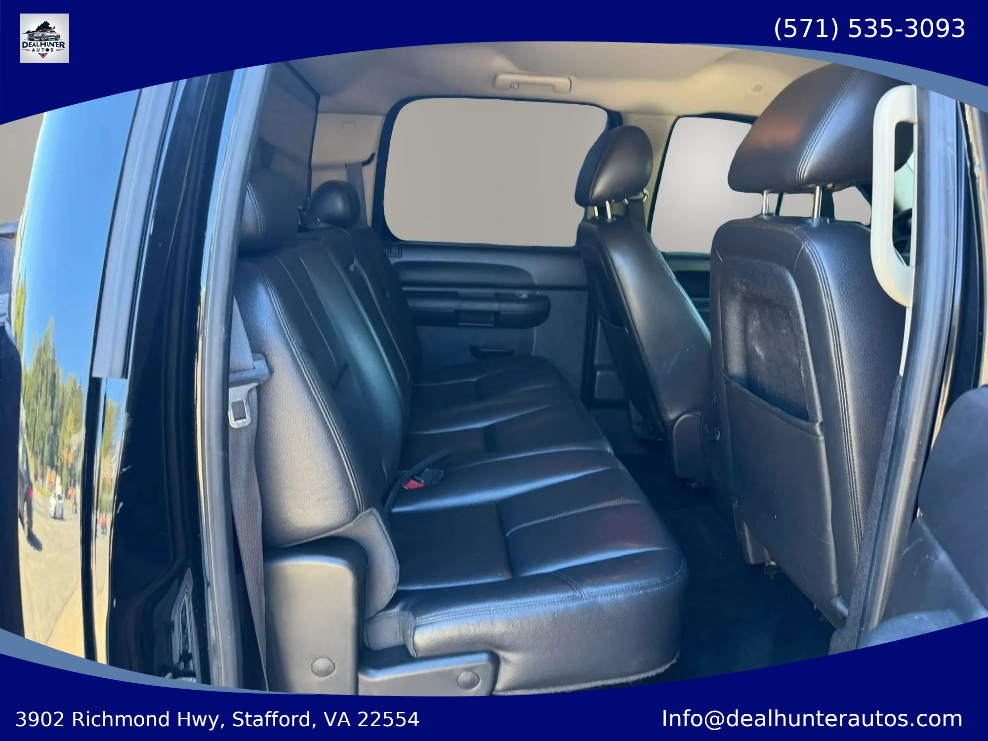 Used 2012 Chevrolet Silverado 2500 LT w/ Interior Plus Package AWD/4WD image 18