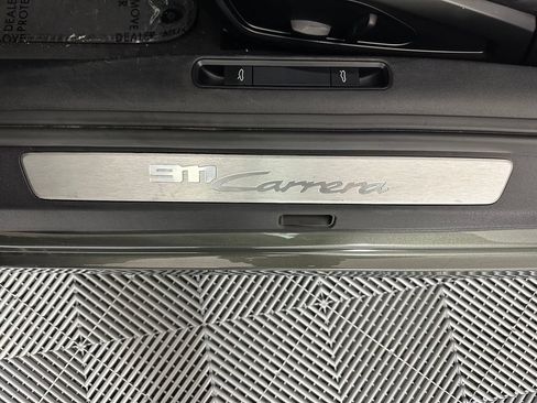 Certified 2022 Porsche 911 Carrera RWD image 20