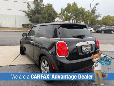 Used 2015 MINI Cooper 2-Door Hardtop image 3
