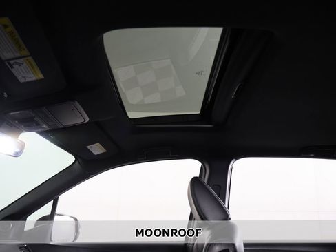 Used 2023 Honda Passport EX-L image 3