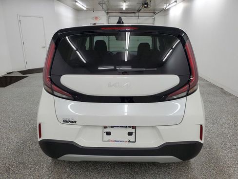 Used 2024 Kia Soul LX w/ Option Group 015 image 5