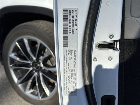 Used 2022 Jeep Wagoneer Series II w/ Premium Group I image 39