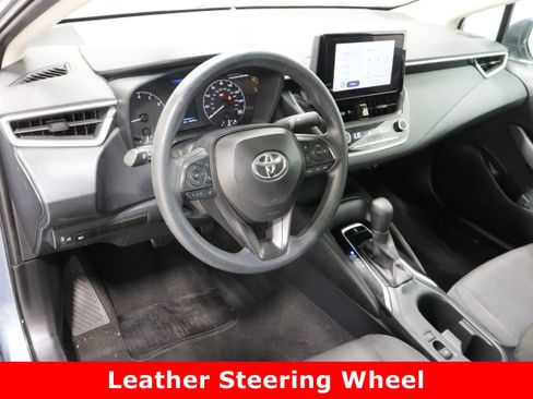 Used 2024 Toyota Corolla LE image 13