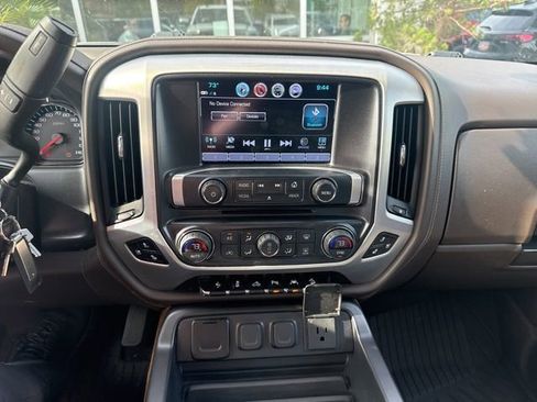 Used 2018 GMC Sierra 1500 SLT image 9