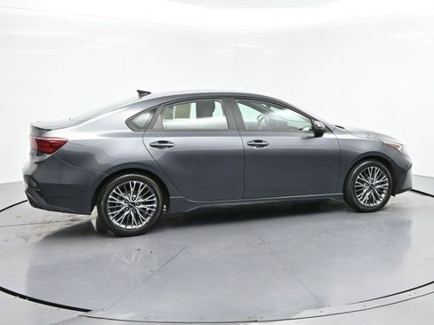 Used 2022 Kia Forte GT-Line FWD image 8