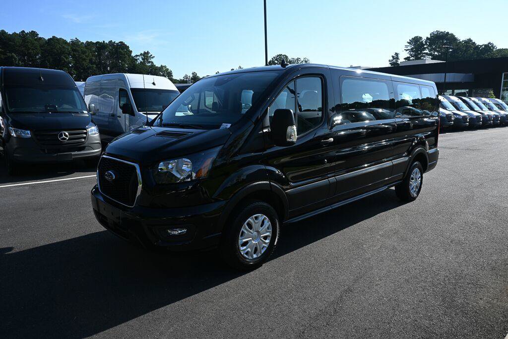 Used 2025 Ford Transit 350 XLT RWD image 1
