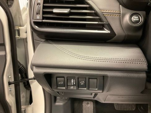 Certified 2025 Subaru Outback Wilderness image 17