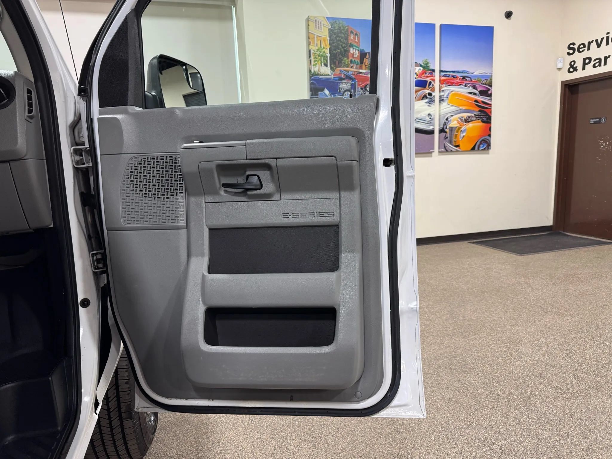 Used 2012 Ford E-350 and Econoline 350 Extended Super Duty w/ PWR Group RWD image 19