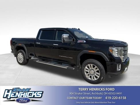 Used 2022 GMC Sierra 2500 Denali AWD/4WD image 1