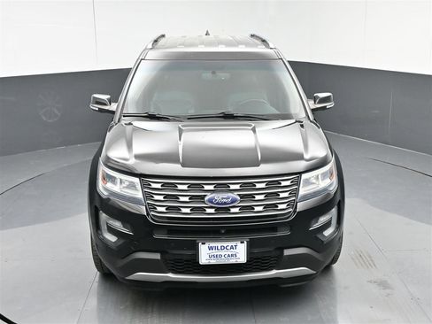 Used 2016 Ford Explorer Limited image 23