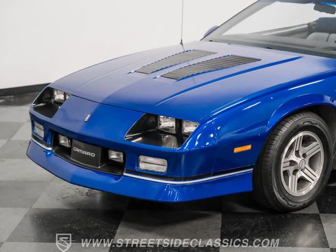 Used 1989 Chevrolet Camaro IROC-Z image 19