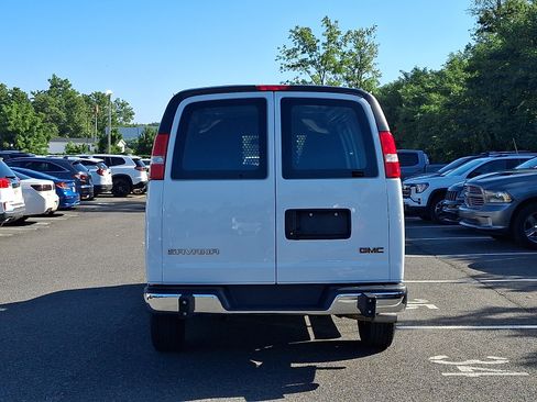Certified 2025 GMC Savana 2500 w/ Driver Convenience Package RWD image 5