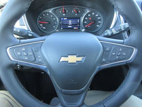 Used 2024 Chevrolet Equinox LT image 24