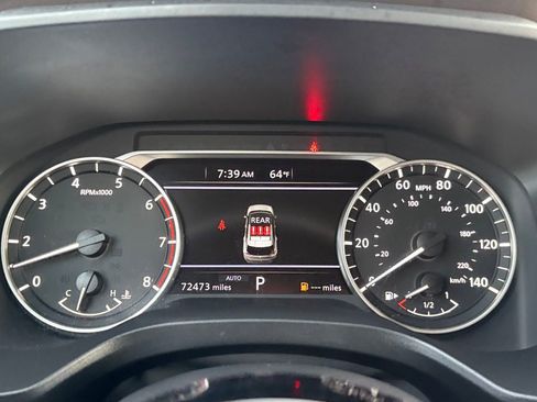 Certified 2023 Nissan Rogue SV image 18