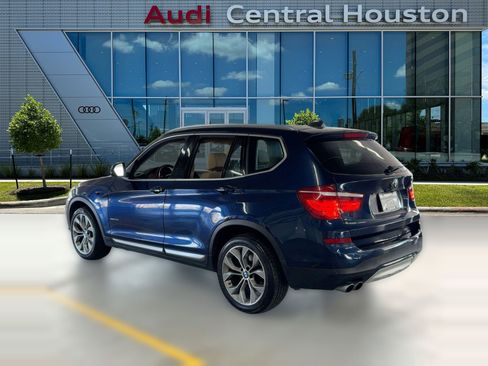 Used 2017 BMW X3 sDrive28i image 3