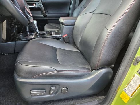 Used 2022 Toyota 4Runner TRD Pro AWD/4WD image 10