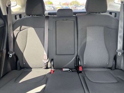 Used 2025 Kia Sportage LX image 37