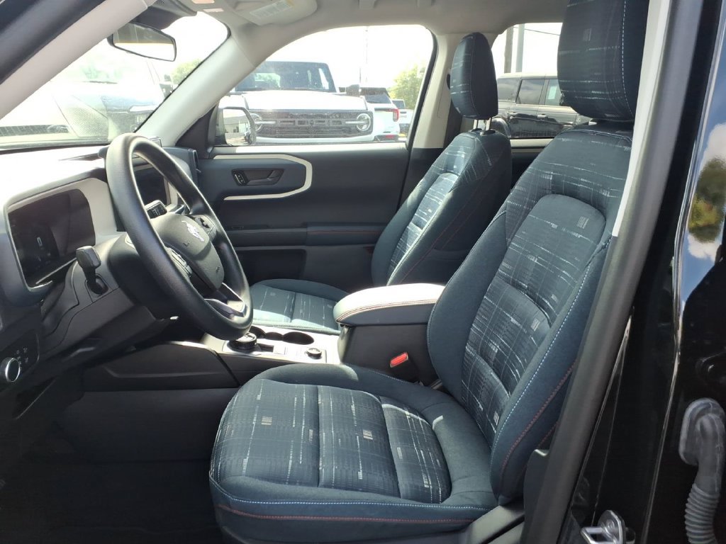 Used 2025 Ford Bronco Sport Heritage AWD/4WD image 17