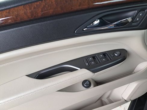 Used 2012 Cadillac SRX Premium image 32