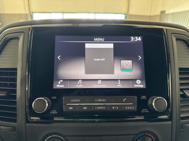 Used 2024 Nissan Titan SV AWD/4WD image 25