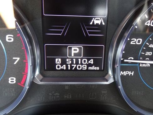 Used 2018 Subaru Forester 2.5i Touring w/ Popular Package #3B AWD/4WD image 24