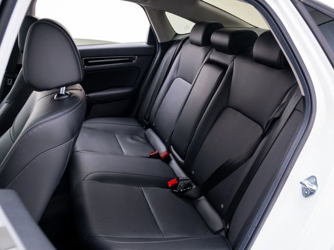 Used 2024 Honda Civic Touring image 16